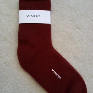 Cozy VINCE Cashmere maroon socks - NWT